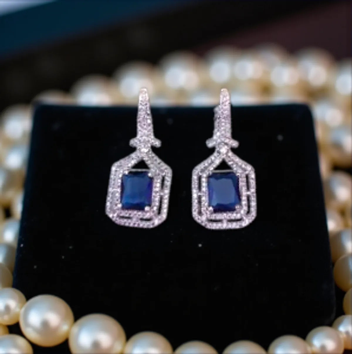 Blue Geometric Grandeur Emerald Earring For Women