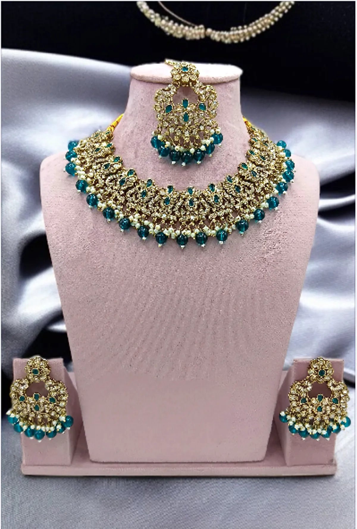 Aqua Blue Exquisite Kundan Necklace & Earrings Set For Women